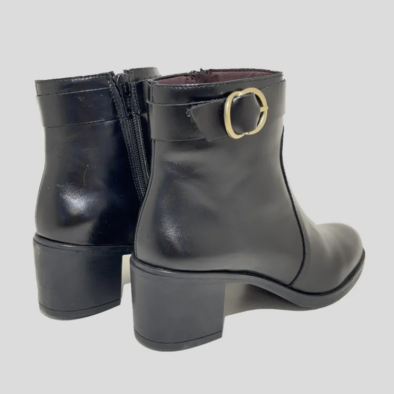 botn_tacn_funchal_lady_piel_negro_3.webp FUNCHAL LADY Botines*Botín Tacón Piel NEGRO