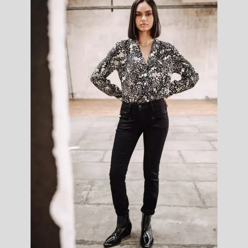 jeans_freeman_tporter_alexa_negro_10.webp FREEMAN T.PORTER Pantalones*Jeans Alexa NEGRO