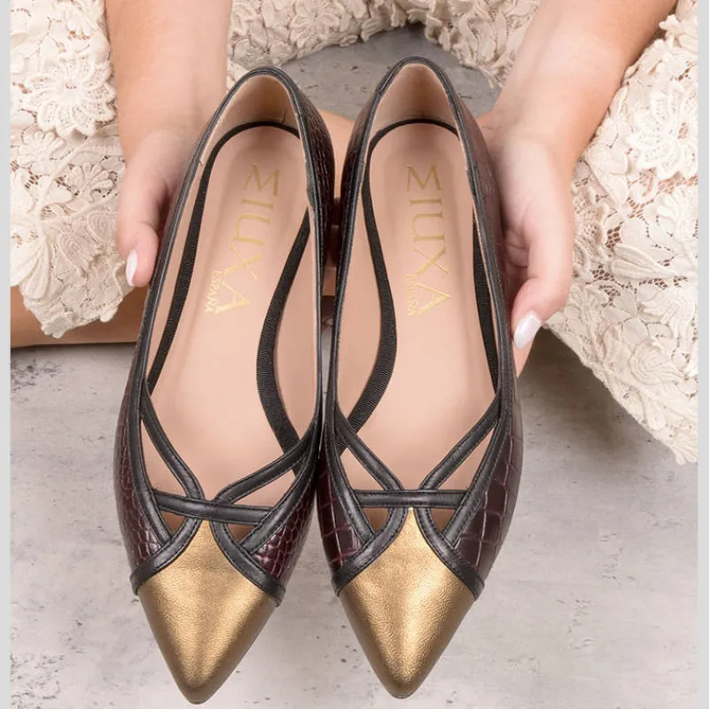 saln_ribetes_miuxa_piel_coco_burdeos_2.webp MIUXA Zapatos*Salón Ribetes Piel Coco BURDEOS