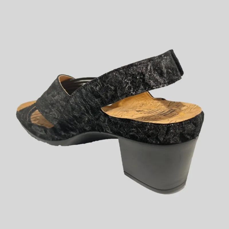 sandalia_tacn_comfort_class_adele_negro_2.webp COMFORT CLASS Sandalias*Sandalia Tacón Adele NEGRO